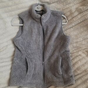 Croft & Barrow Grey Fleece Zipper Vest